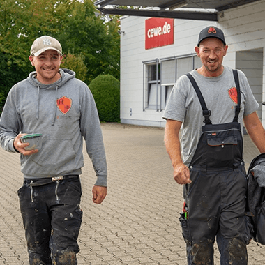 Hamacher Bedachungen — Aufnahme aus dem Arbeitsalltag Hamacher Bedachungen — Aufnahme aus dem Arbeitsalltag